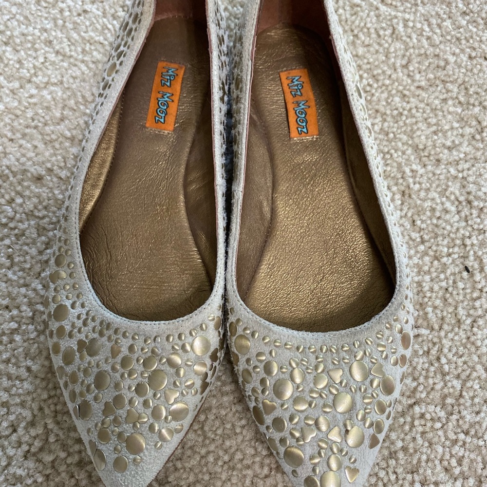 New Miz Mooz women’s flats size 6